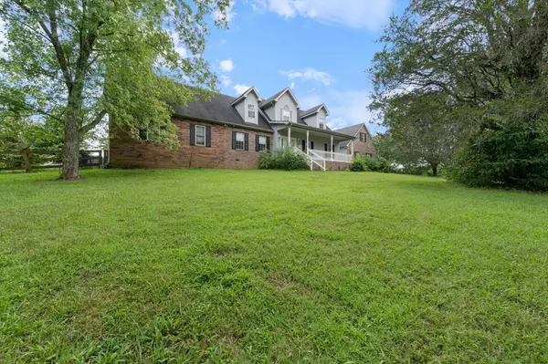 Columbia, TN 38401,2844 Greens Mill Rd