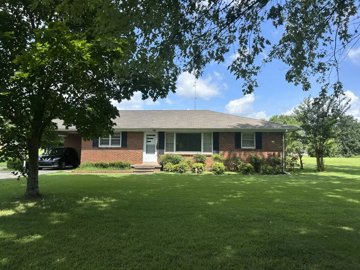 Leoma, TN 38468,2629 Highway 43 #S
