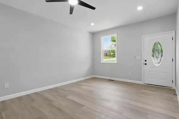 Shelbyville, TN 37160,217 Dunnaway St