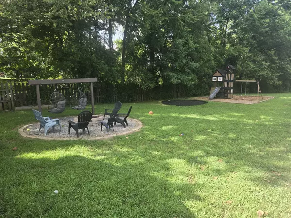 Greenbrier, TN 37073,2116 Old Greenbrier Pike