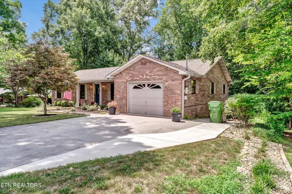 Maryville, TN 37803,1613 McIlvaine Drive