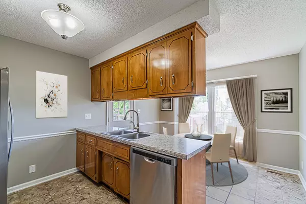 Clarksville, TN 37042,834 Iris Lane