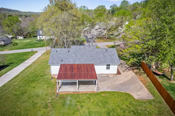 Cookeville, TN 38506,3223 Bayshore Dr