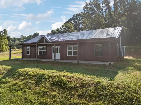 Five Points, TN 38457,3 Harrison Rd