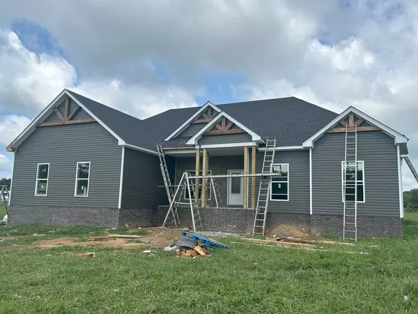 257 Creekside Lane, Lafayette, TN 37083