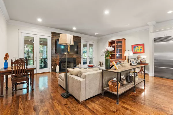 Nashville, TN 37215,3808 Cross Creek Rd