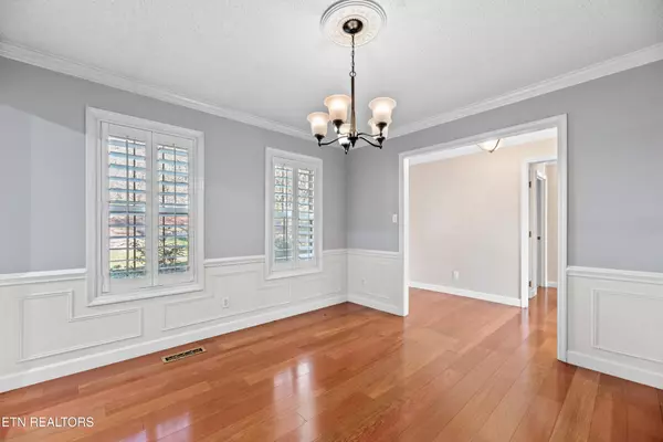 Kingston, TN 37763,1244 River Oaks Drive