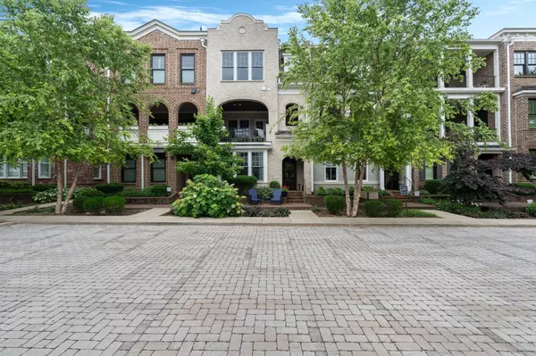 Nashville, TN 37205,3614B West End Ave