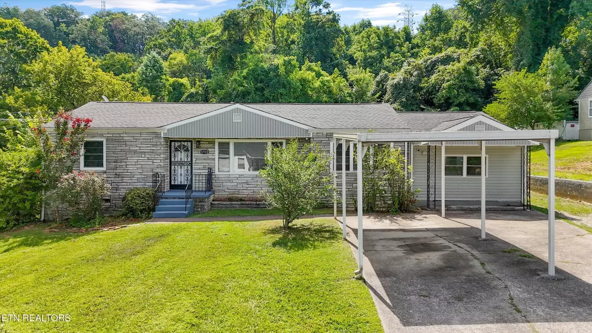 Knoxville, TN 37918,1712 Breda Drive