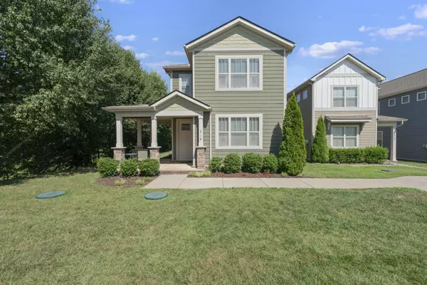 219 Manor Row, Pleasant View, TN 37146