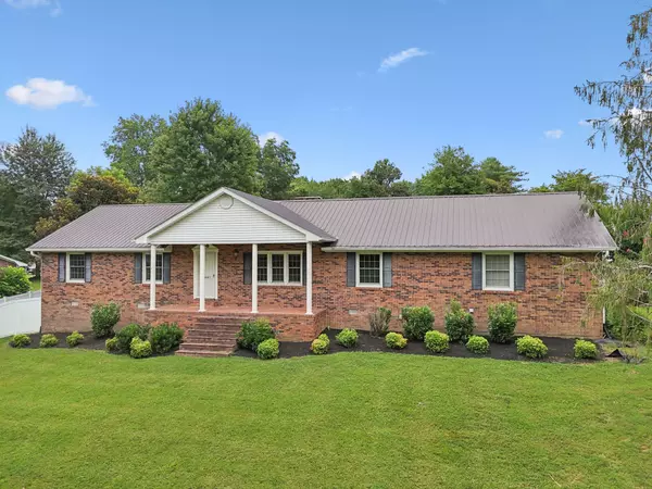 641 Dogwood Trl, Mcminnville, TN 37110