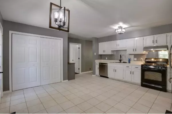 Hermitage, TN 37076,187 Bonnafield Dr