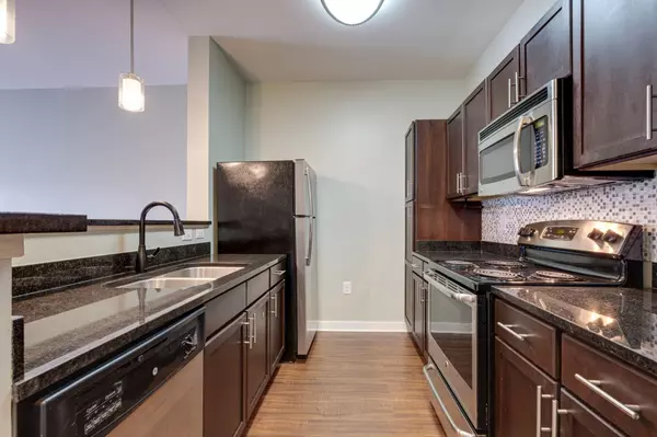 Nashville, TN 37211,2197 Nolensville Pike #223
