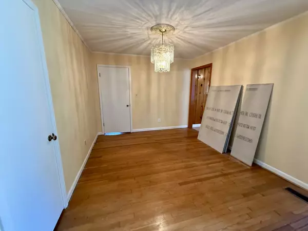 Winchester, TN 37398,408 Style St