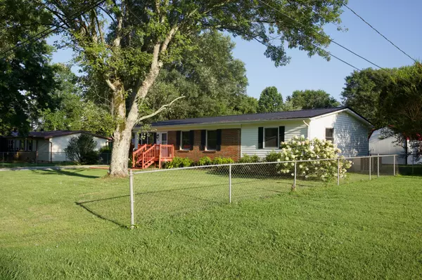 Sparta, TN 38583,570 Forest Cir