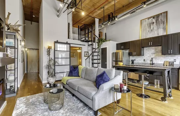 1350 Rosa L Parks Blvd #463, Nashville, TN 37208