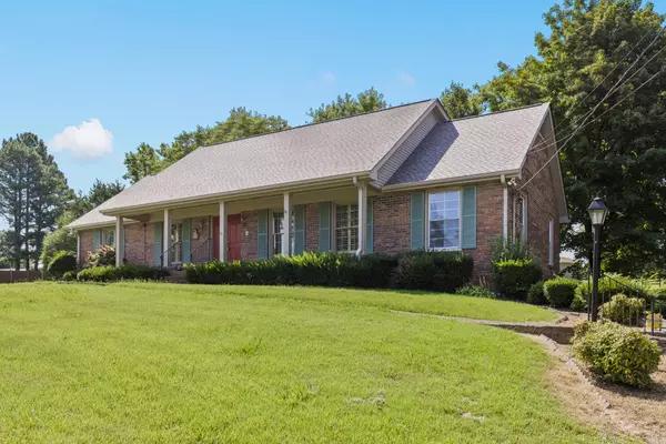 429 Nesbitt Ln, Madison, TN 37115