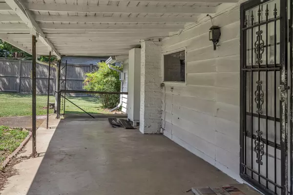 Nashville, TN 37216,4432 Brush Hill Rd