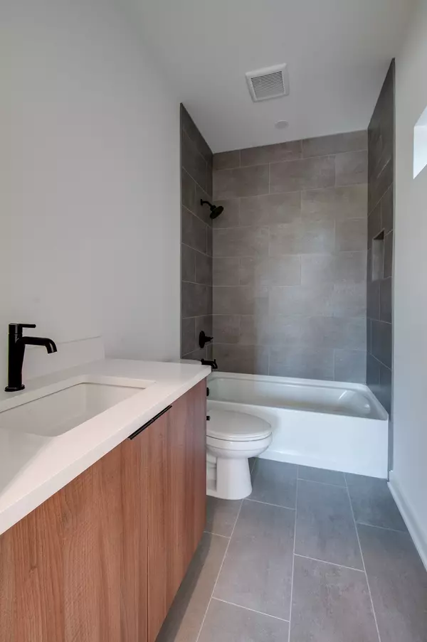 Nashville, TN 37209,618 Annex Ave #D