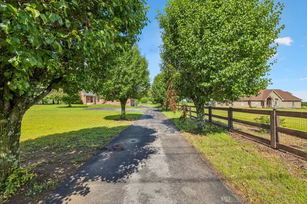 Lebanon, TN 37087,9032 Highway 109 #N