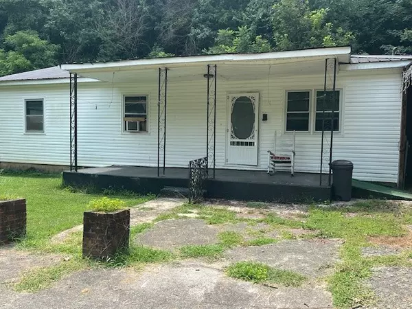 55 BUCK LANE, Estill Springs, TN 37330
