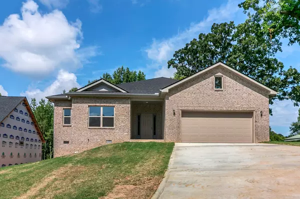 96 Mockingbird Lane, Paris, TN 38242