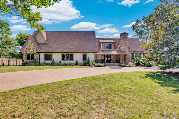 309 Cleveland Ave #W, Monterey, TN 38574