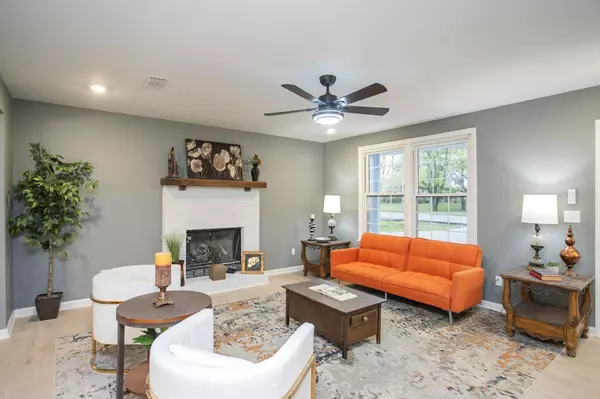 712 Stewart Valley Dr, Smyrna, TN 37167