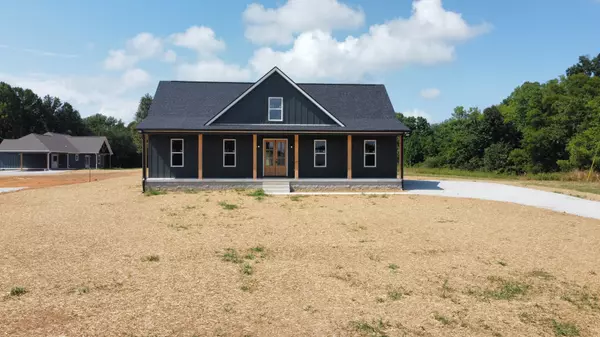 33 Evans Rd,  Winchester,  TN 37398