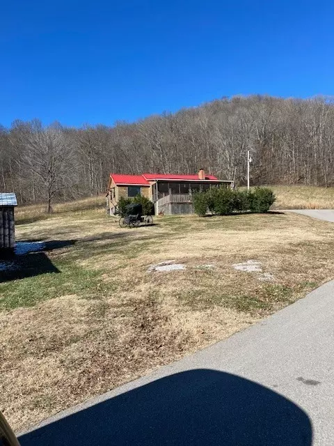 Lafayette, TN 37083,625 White Hollow Ln