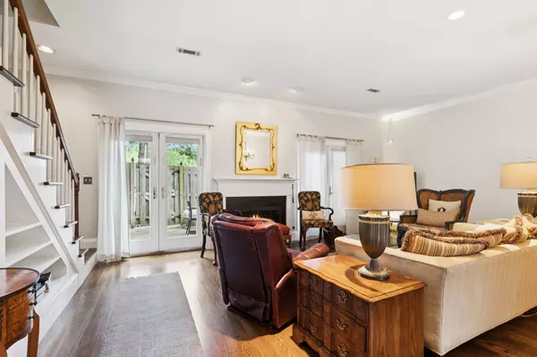 Nashville, TN 37215,2014 Graybar Ln