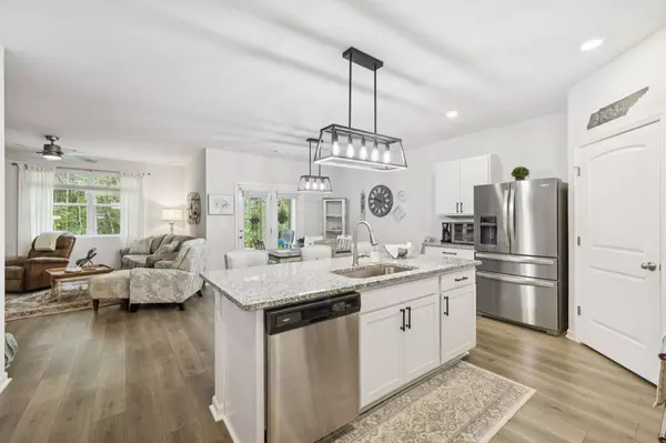 Chapel Hill, TN 37034,211 Addison Ave