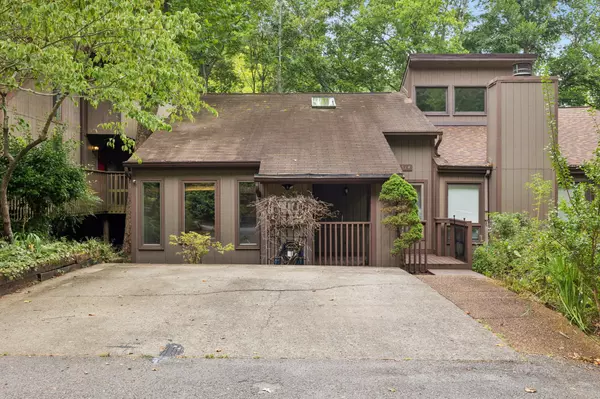 Nashville, TN 37221,314 Chimney Hl