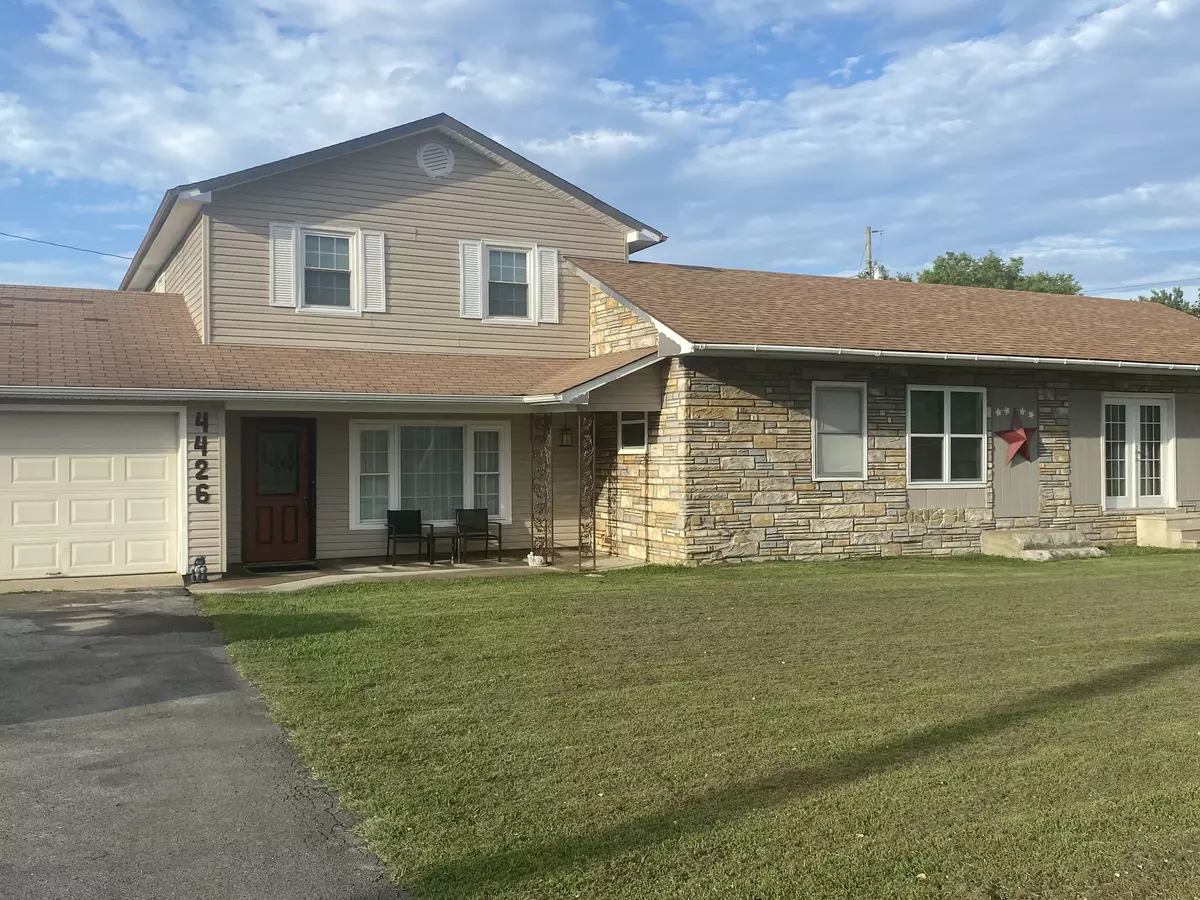 Burkesville, KY 42717,4426 Glasgow Rd