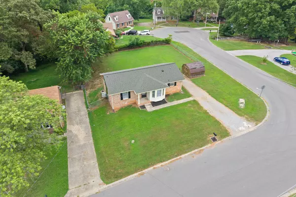 Clarksville, TN 37042,619 Ranch Hill Dr