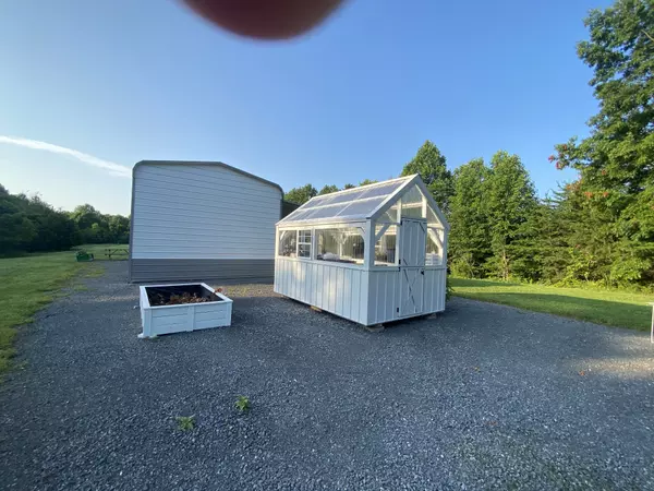 Whitleyville, TN 38588,1772 S Fork Rd