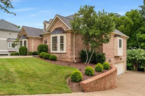 Franklin, TN 37069,504 Chippenham Ct