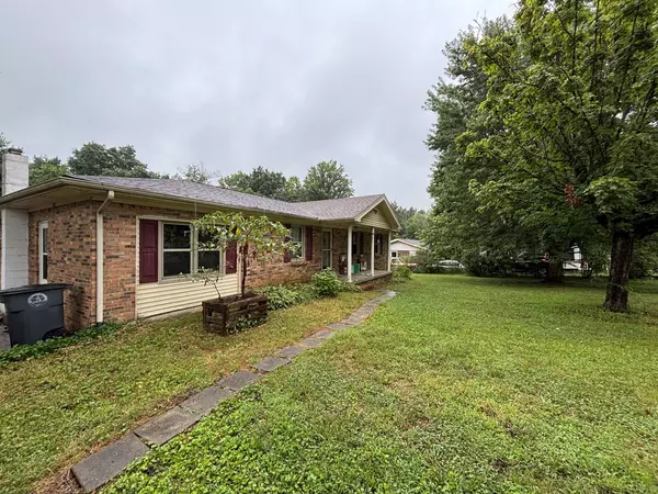 Lafayette, TN 37083,617 Chitwood Dr