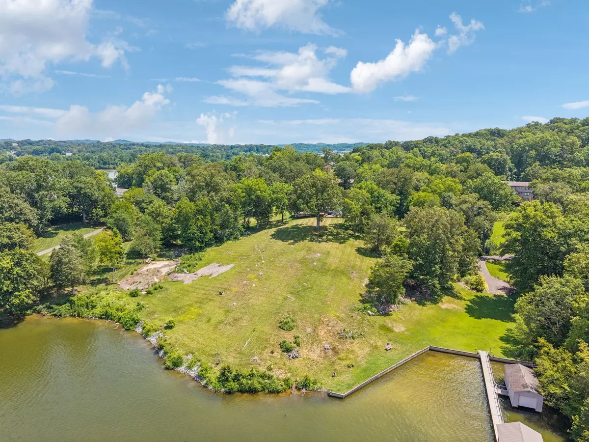 Knoxville, TN 37920,0 Beechwood Road