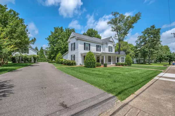 Franklin, TN 37064,1324 Adams St