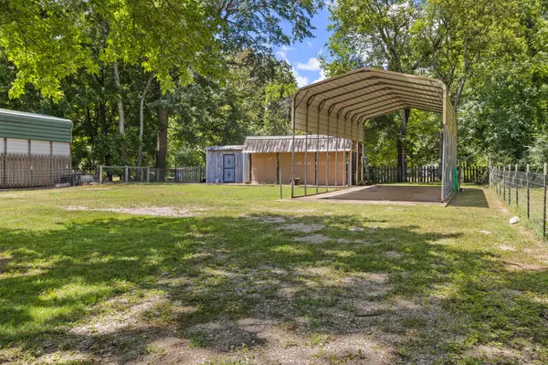 Adamsville, TN 38310,85 Bargeview Ln
