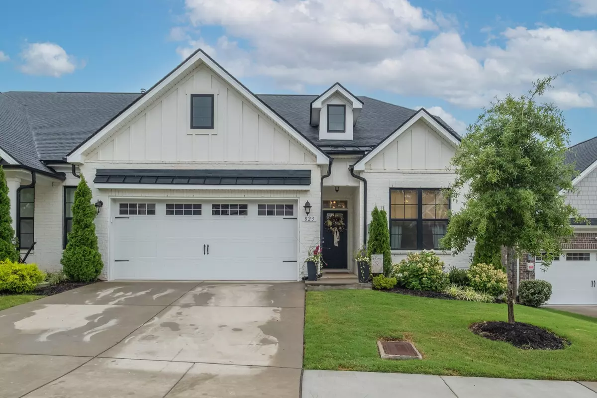 Hermitage, TN 37076,823 Sunset View Dr