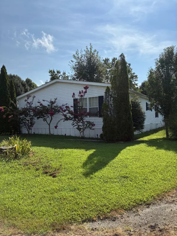 Paris, TN 38242,105 Indian Creek Dr