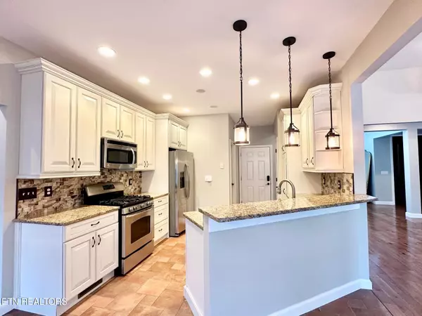 Crossville, TN 38555,129 Canary Court
