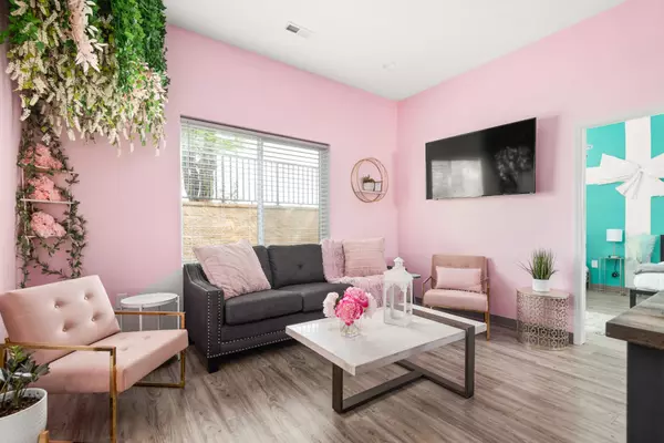 Nashville, TN 37206,941 Main St #105