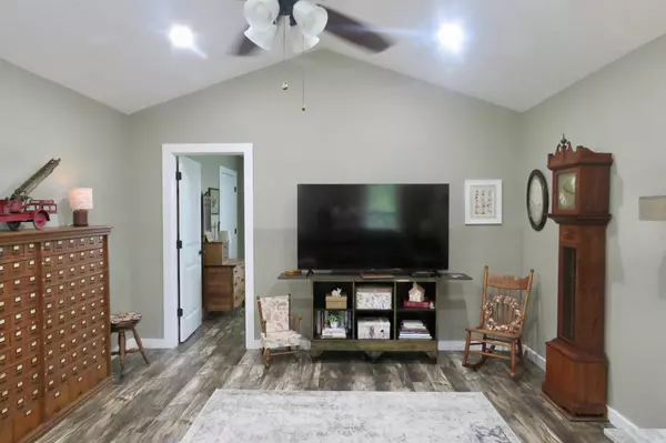 Gainesboro, TN 38562,168 Rarick Ln