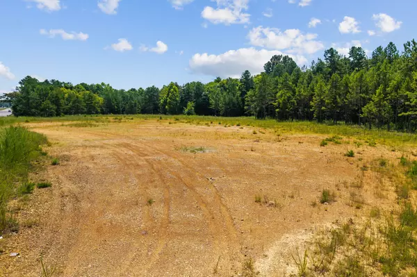 Hohenwald, TN 38462,732 Columbia Hwy