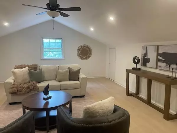 Goodlettsville, TN 37072,205 Cartwright CIR