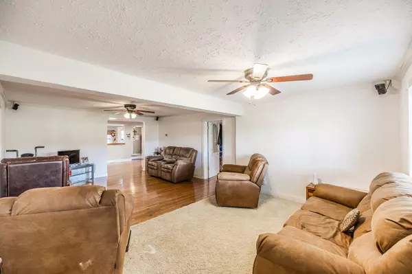 Greenbrier, TN 37073,2544 S Mount Pleasant Rd