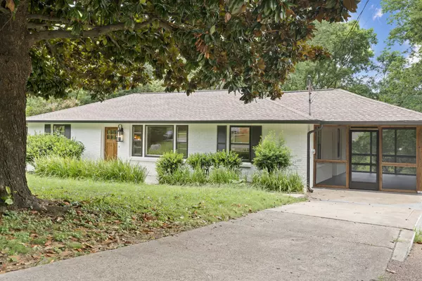 Nashville, TN 37217,807 Winthorne Ct